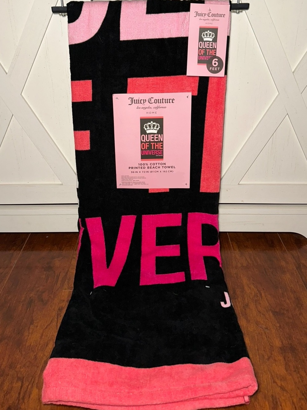 Juicy Couture Black and Pink 'Queen of the Universe' Printed Cotton Beach Towel